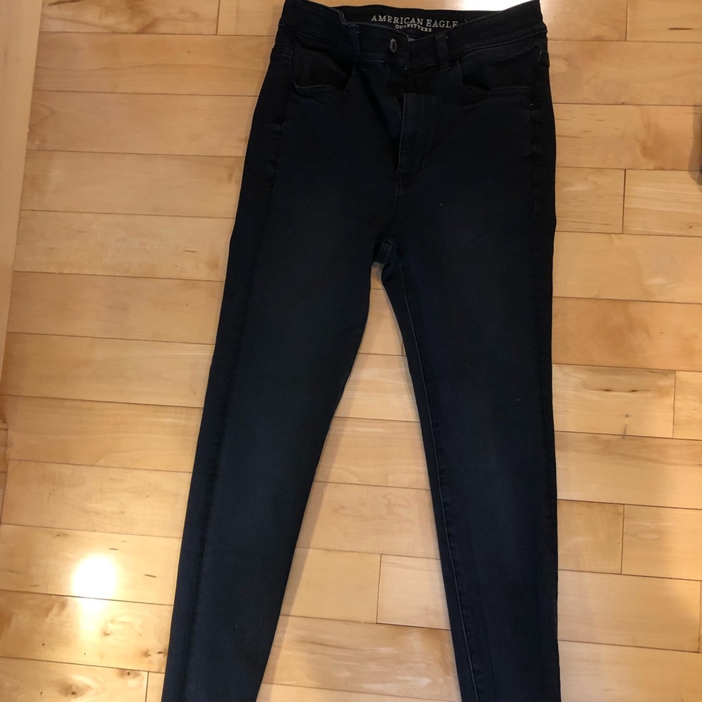american eagle black skinny jean